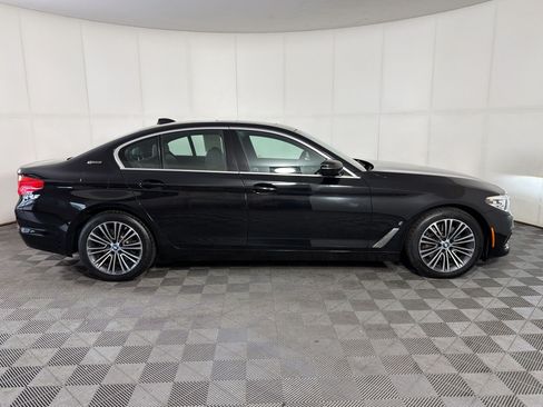 Used 2019 BMW 530e RWD image 8