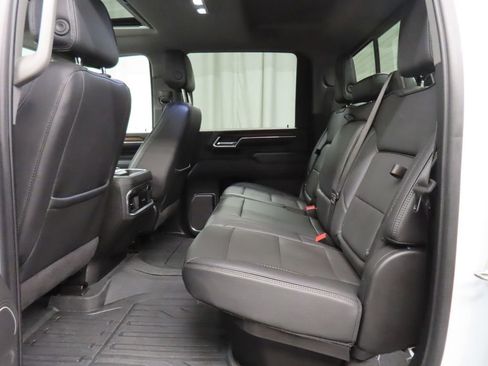 Used 2024 GMC Sierra 3500 Denali w/ Denali Reserve Package image 13