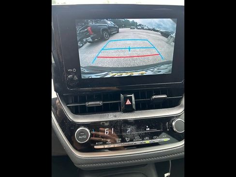 Used 2025 Toyota Corolla SE FWD image 7