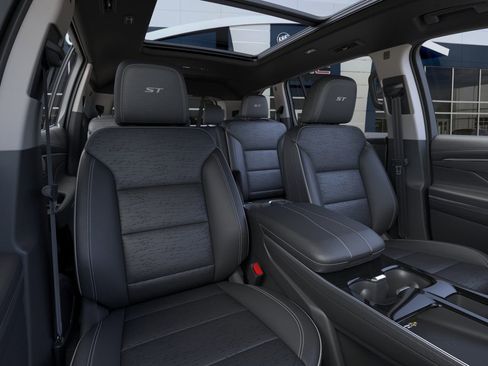 New 2026 Buick Enclave Sport Touring w/ Super Cruise Package image 43