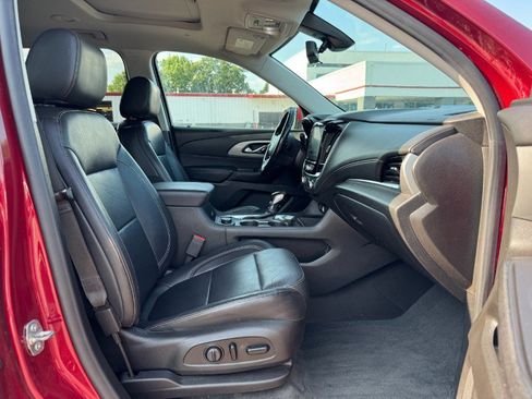 Used 2021 Chevrolet Traverse LT AWD/4WD image 20