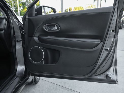 Used 2016 Honda HR-V EX-L image 38