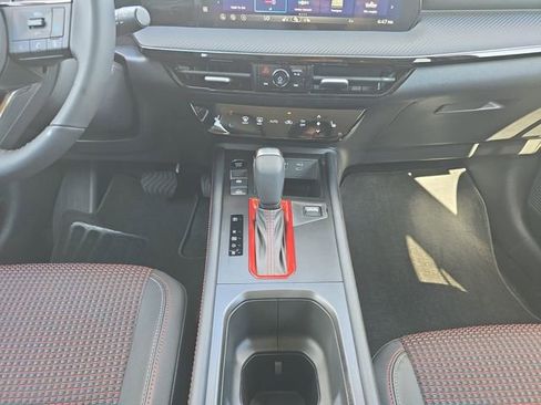 New 2026 Nissan Kicks SR FWD image 3