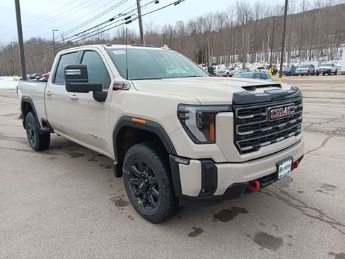 New 2026 GMC Sierra 2500 AT4 AWD/4WD image 28