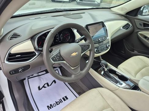 Used 2024 Chevrolet Malibu LT FWD image 9