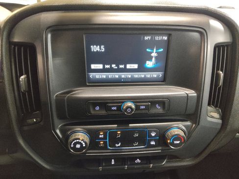 Used 2018 Chevrolet Silverado 1500 W/T w/ WT Fleet Convenience Package AWD/4WD image 25