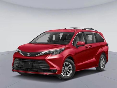 New 2026 Toyota Sienna LE image 1
