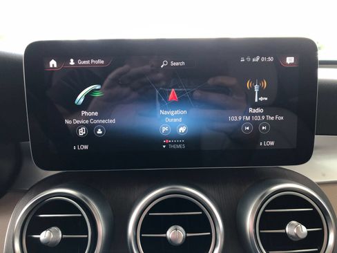Used 2021 Mercedes-Benz GLC 300 4MATIC image 31