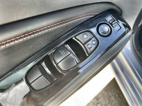 Used 2023 Nissan Altima 2.5 SR w/ SR Premium Package FWD image 21