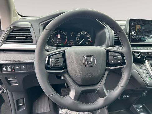 New 2026 Honda Odyssey EX-L image 12
