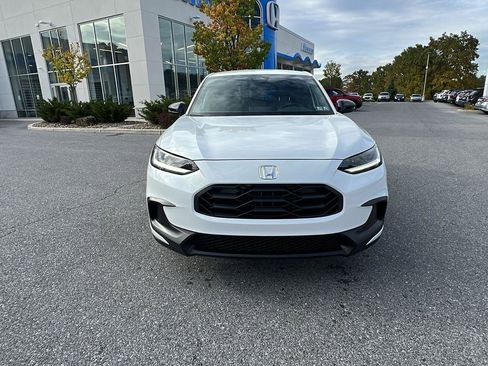 New 2026 Honda HR-V Sport image 9