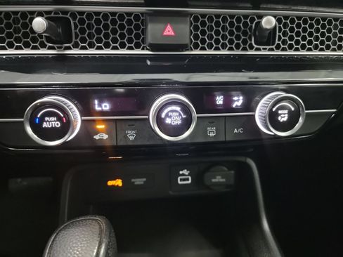 Used 2023 Honda Civic LX image 21