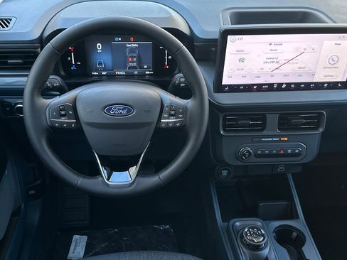 New 2025 Ford Maverick XLT w/ XLT Luxury Package image 13