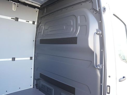 New 2026 Mercedes-Benz Sprinter 2500 image 10