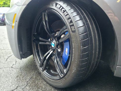 Used 2013 BMW M5 RWD image 17