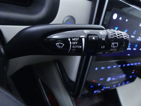 Used 2022 Hyundai Tucson Limited w/ Cargo Package FWD image 18