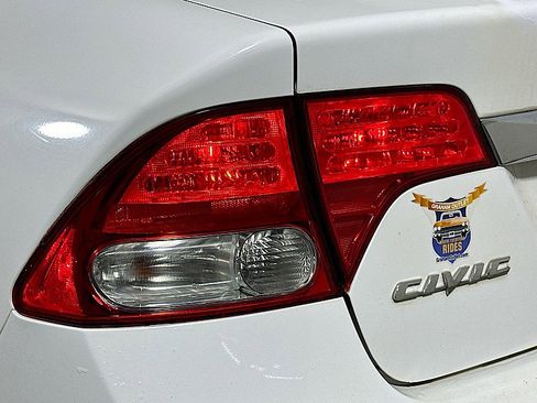 Used 2010 Honda Civic DX-VP image 30