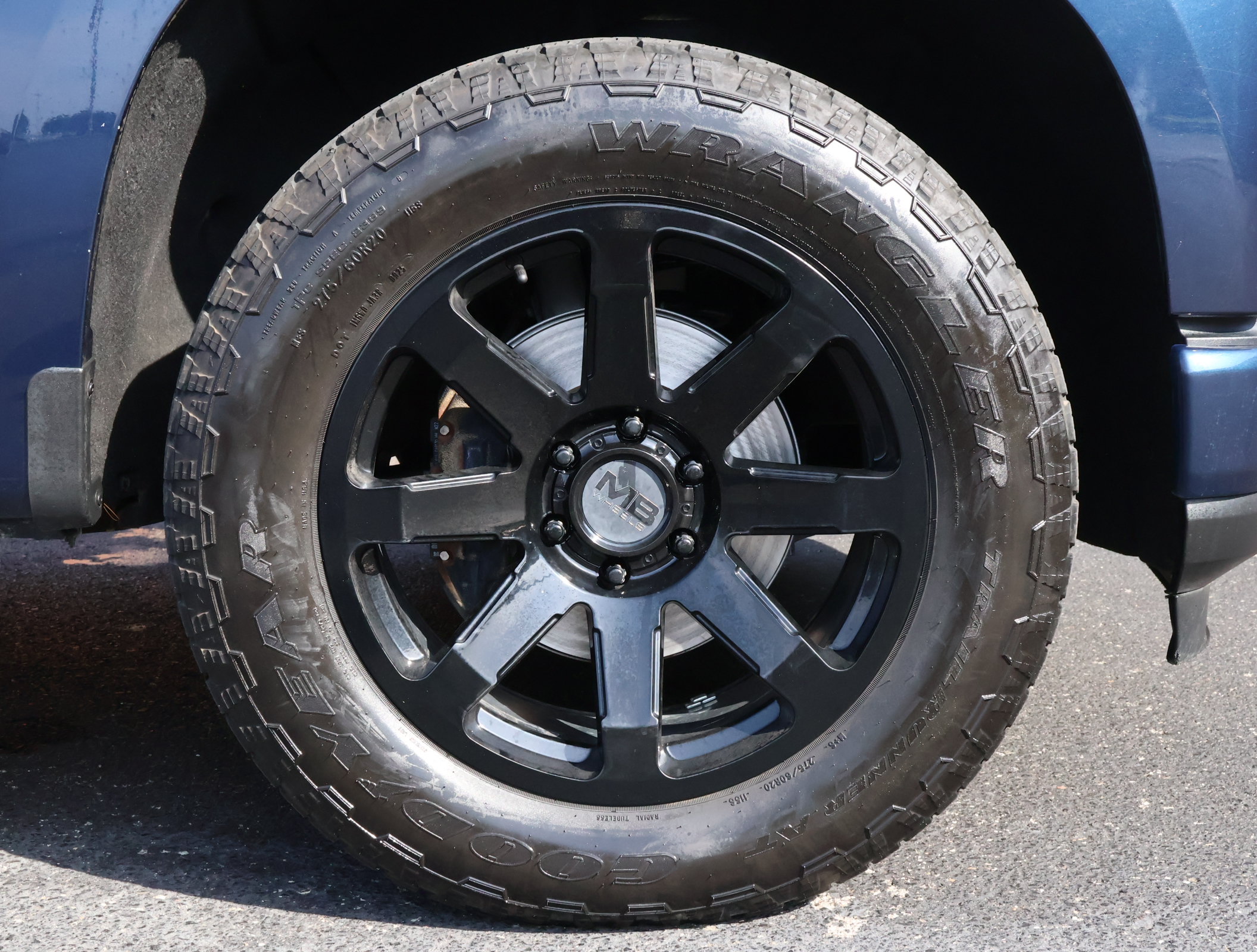 Used 2022 Chevrolet Silverado 1500 RST w/ Z71 Off-Road Package AWD/4WD image 22