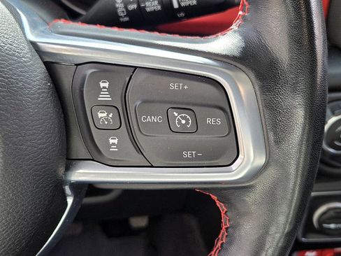 Used 2021 Jeep Wrangler Unlimited Rubicon w/ Dual Top Group image 25