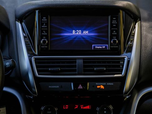 Used 2020 Mitsubishi Eclipse Cross ES FWD image 23