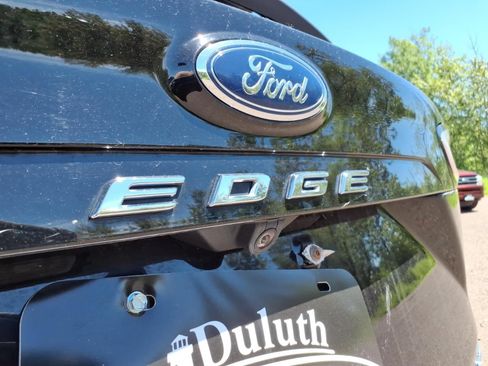Used 2024 Ford Edge SEL AWD/4WD image 15