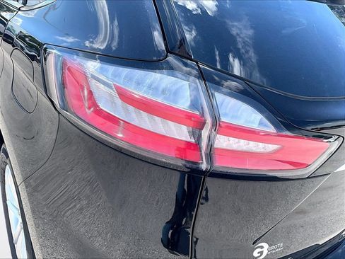Used 2019 Ford Edge SEL w/ Equipment Group 201A AWD/4WD image 30