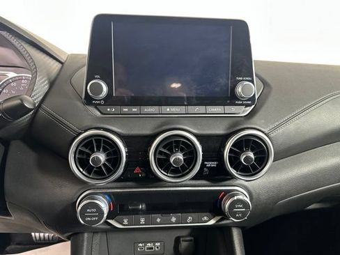 Used 2021 Nissan Sentra SV FWD image 12