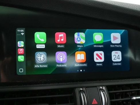 New 2026 Alfa Romeo Giulia w/ Driving Assist Package RWD image 4