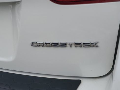 Used 2019 Subaru Crosstrek 2.0i Limited w/ Moonroof Package AWD/4WD image 7