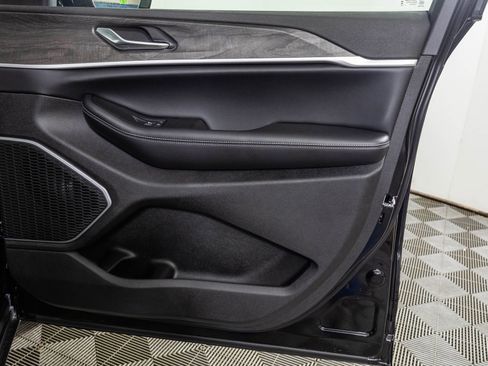 New 2026 Jeep Grand Cherokee Limited AWD/4WD image 47