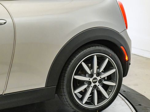 Used 2019 MINI Cooper Convertible FWD image 17
