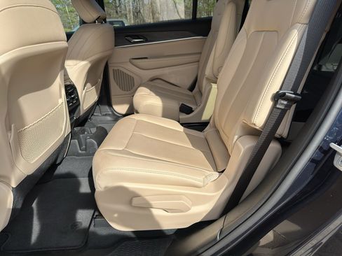 Used 2024 Jeep Grand Cherokee L Limited w/ Trailer Tow Package image 21