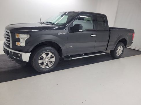 Used 2015 Ford F150 XLT w/ Equipment Group 301A Mid AWD/4WD image 2