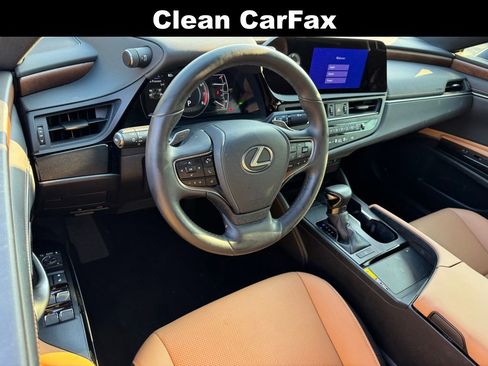 Certified 2024 Lexus ES 350 w/ Premium Package image 3