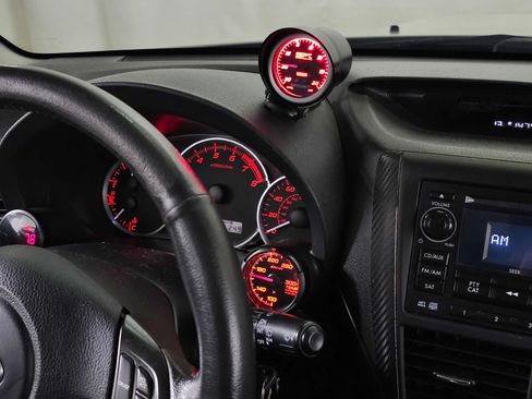 Used 2012 Subaru Impreza WRX 5-Door image 21