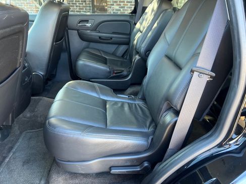 Used 2008 Chevrolet Tahoe LT w/ LT Preferred Equipment Group image 8