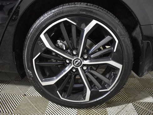 Certified 2024 Nissan Altima 2.5 SR w/ SR Premium Package AWD/4WD image 46