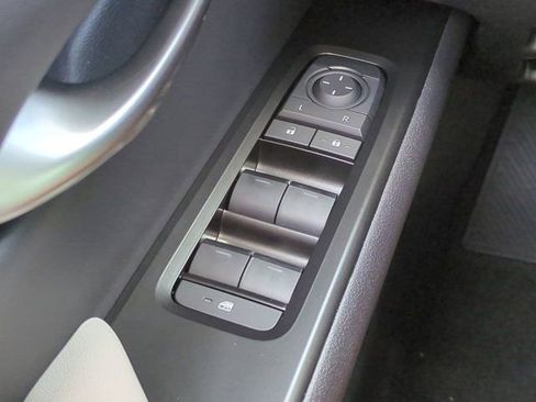 New 2026 Lexus UX 300h FWD image 23