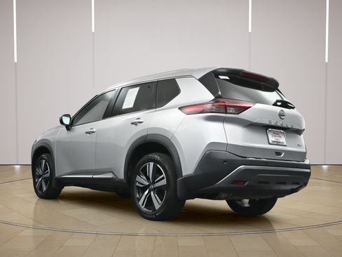 Used 2022 Nissan Rogue SL FWD image 28