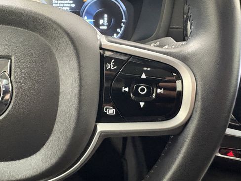 Used 2021 Volvo S60 T8 Inscription image 26