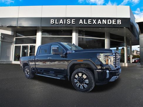 Used 2024 GMC Sierra 2500 Denali w/ Denali Reserve Package image 1