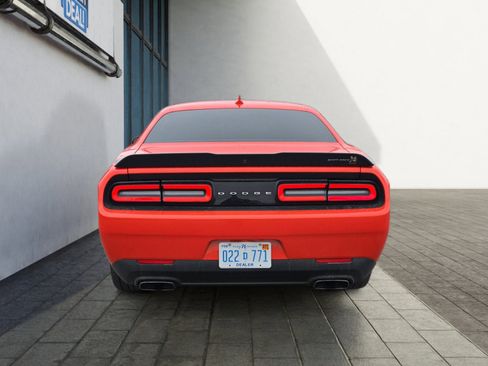 Used 2021 Dodge Challenger R/T Scat Pack image 4