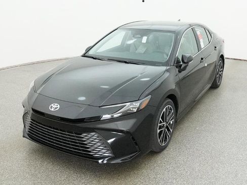 New 2026 Toyota Camry XLE image 3