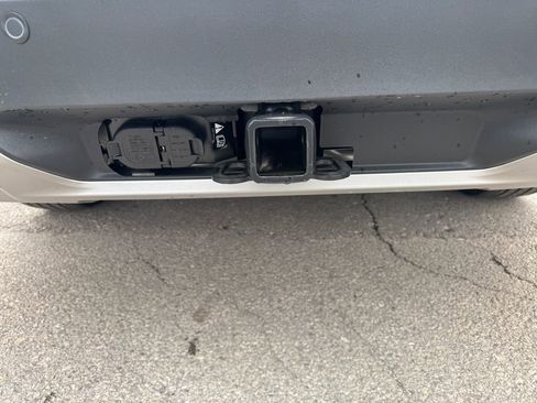 New 2026 Ford Explorer Active w/ Active Comfort Package image 9