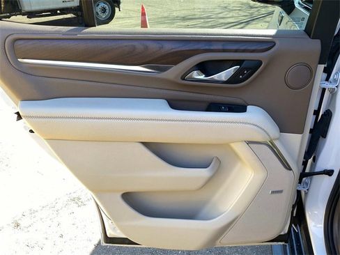 Used 2021 GMC Yukon Denali image 10