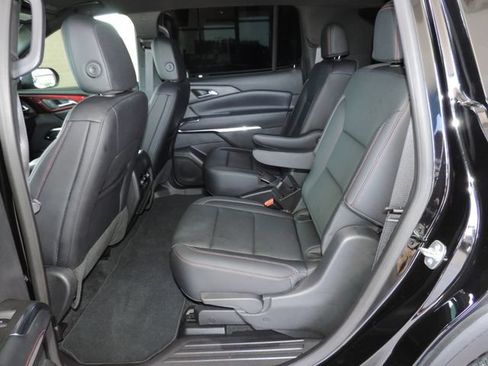 Certified 2025 Chevrolet Traverse Z71 AWD/4WD image 21