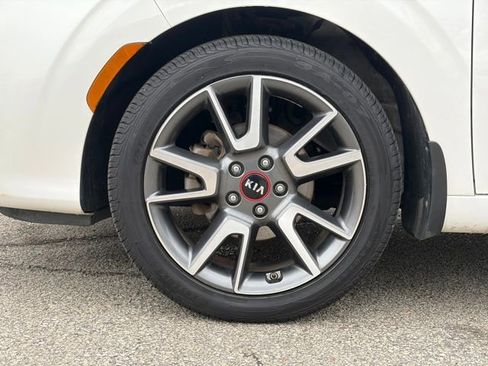 Used 2021 Kia Soul GT-Line image 16