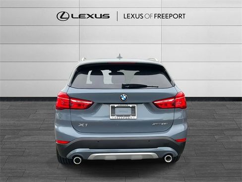 Used 2021 BMW X1 xDrive28i w/ Convenience Package image 6