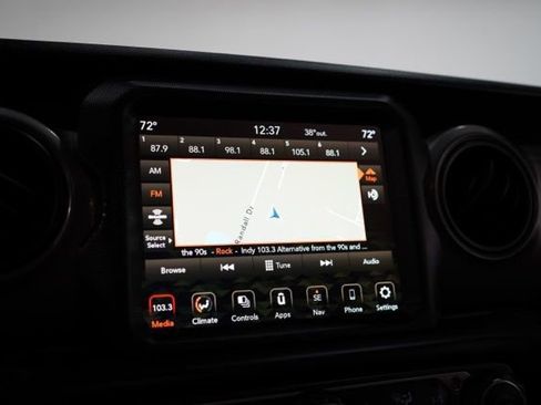 Used 2021 Jeep Wrangler Unlimited Sport image 24