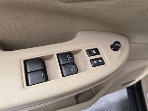 Used 2015 Nissan Quest Platinum w/ Protection Package image 26